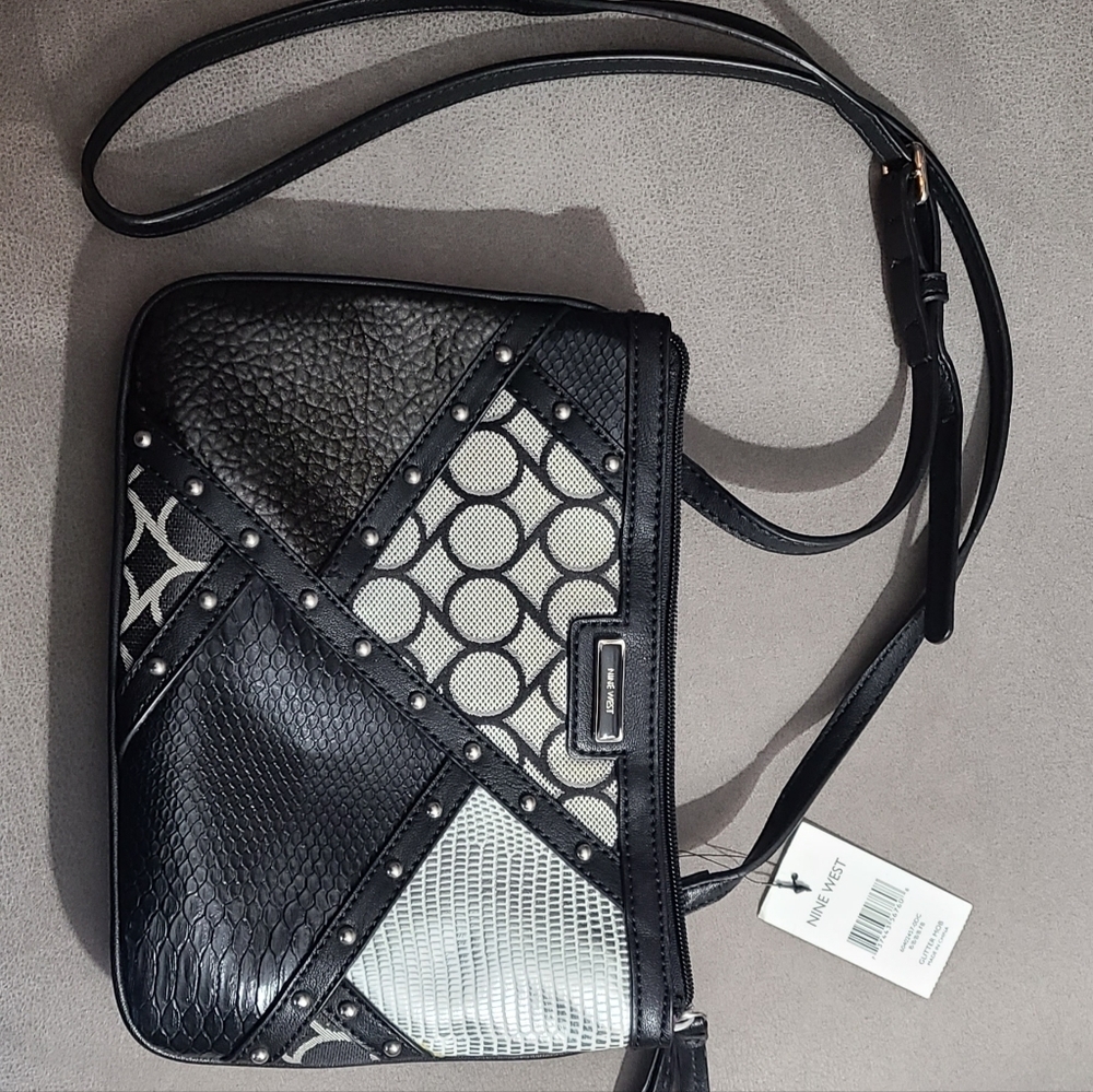 Nine West crossbody NWT super cute patterned purse patchwork purple interior - Picture 6 of 10